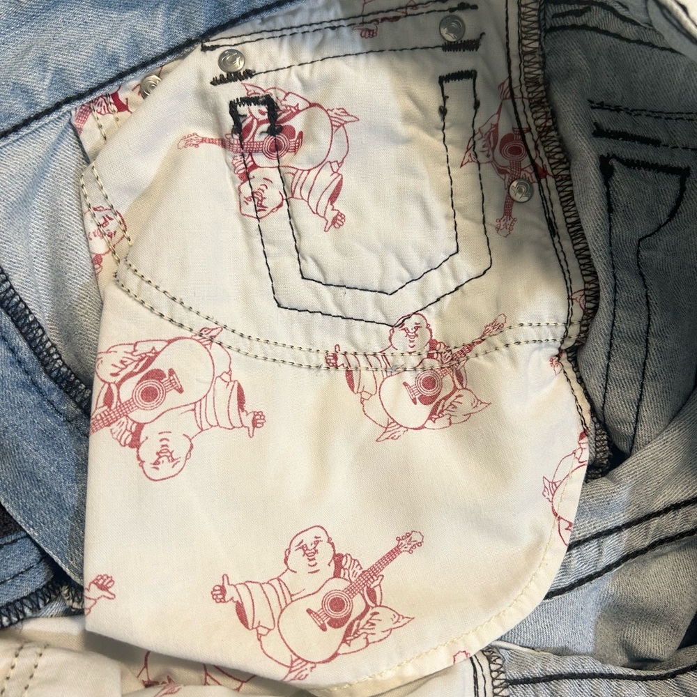 Men’s True Religion Jeans. Only worn a handful of times - Picture 10 of 14